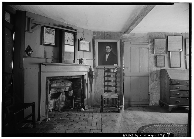 Photograph of a parlor in the Fairbanks House