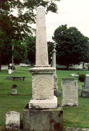 Monument of Elijah and Fidelia (Smith) Woods