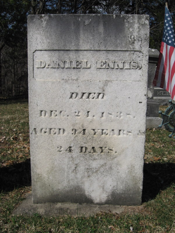 Gravestone of Daniel Ennis