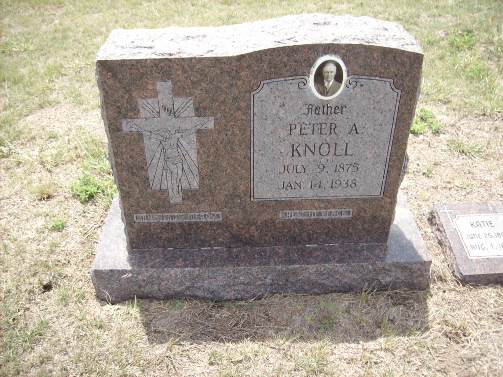 Gravestone of Peter A. Knoll