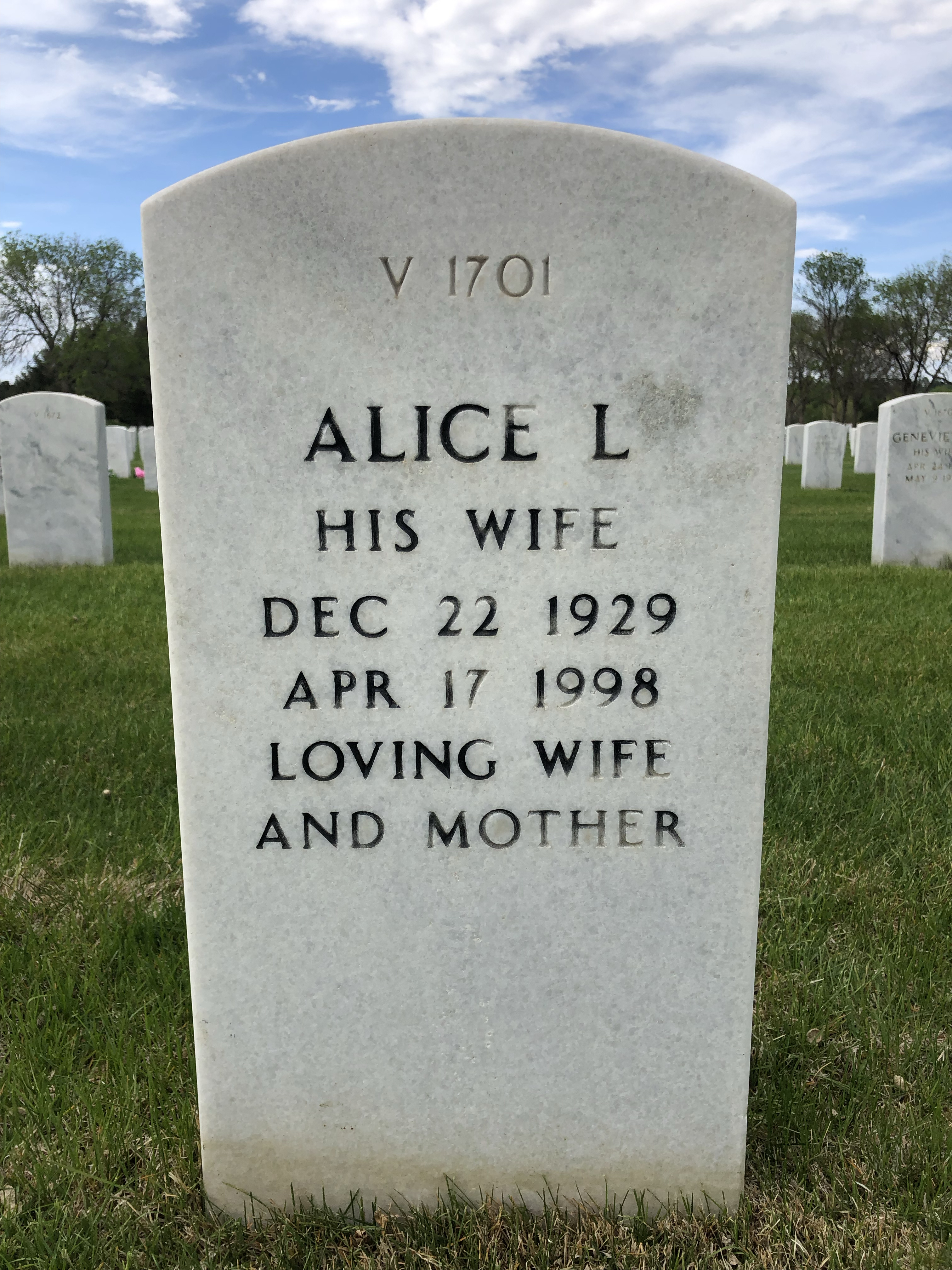 Gravestone of Alice L. Mahler