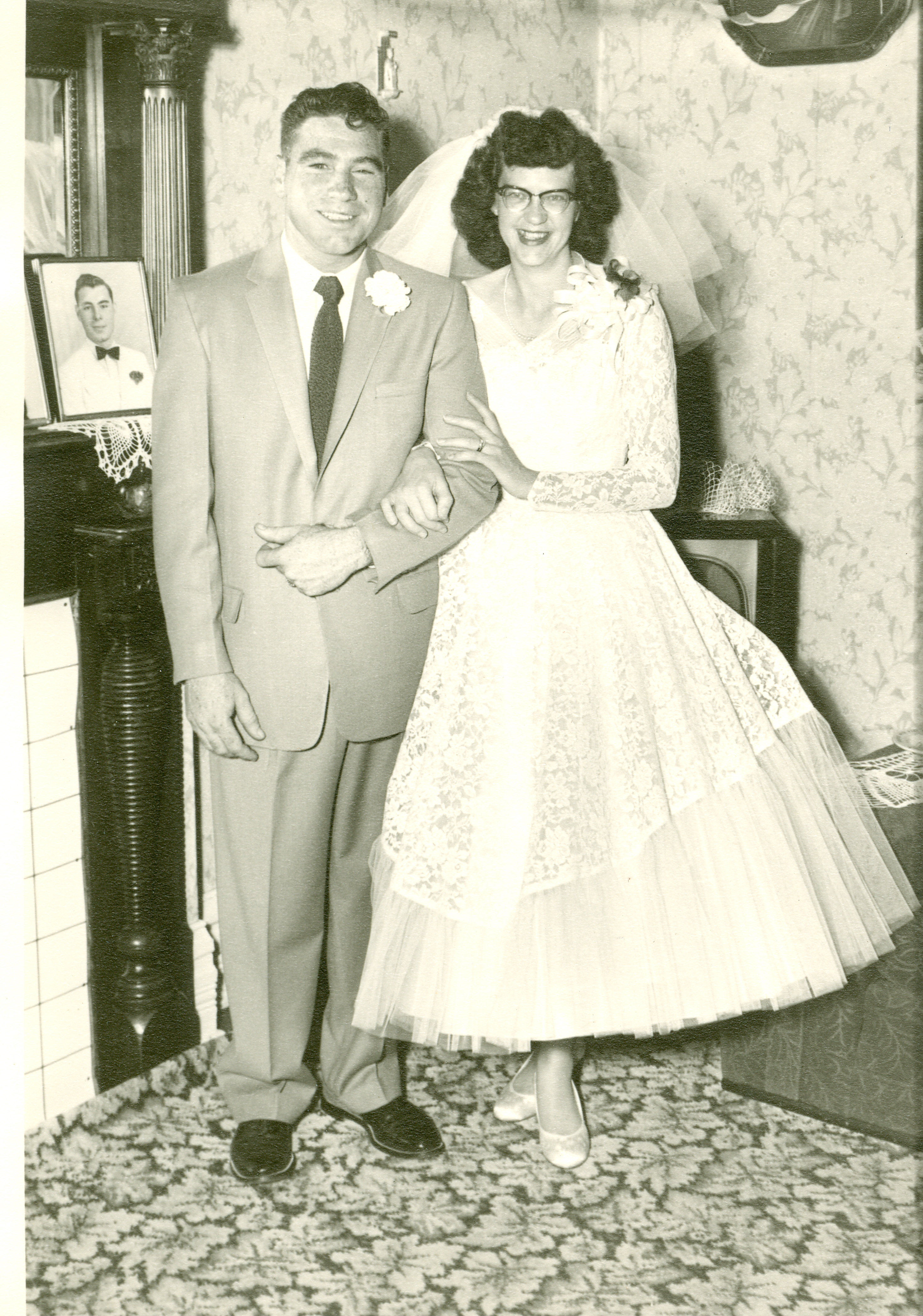 Wedding photo of Pete Mahler and Alice Troupe